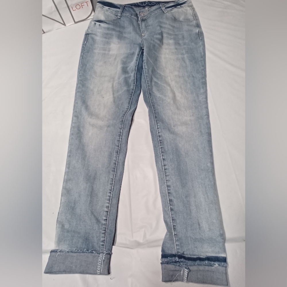 Wallflower jeans size 13